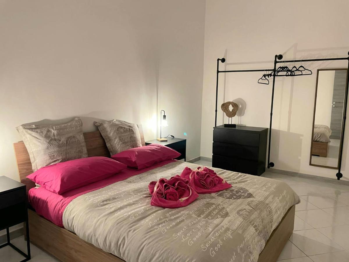 Casa Miracoli 40 Apartment เนเปิลส์ ภายนอก รูปภาพ