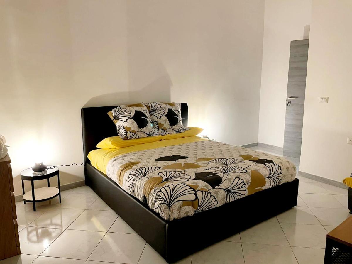Casa Miracoli 40 Apartment เนเปิลส์ ภายนอก รูปภาพ
