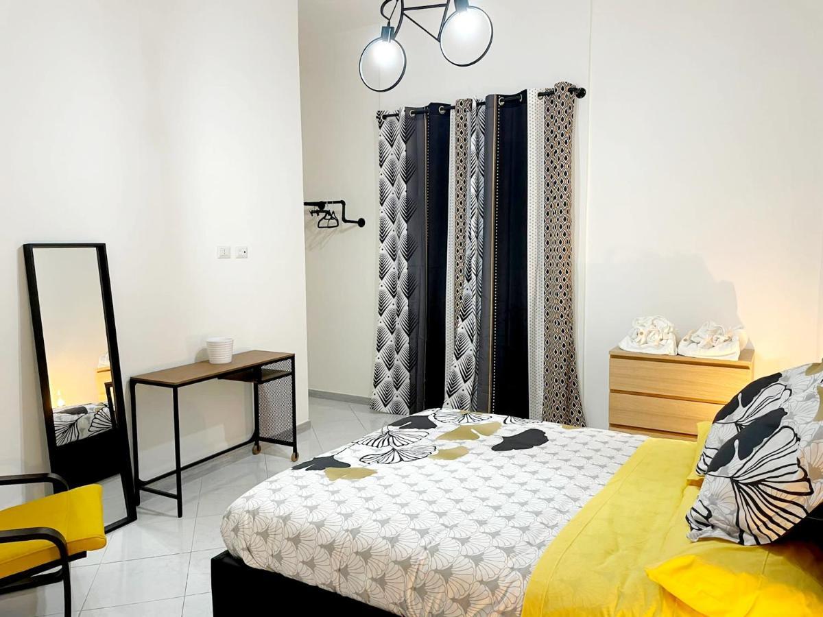Casa Miracoli 40 Apartment เนเปิลส์ ภายนอก รูปภาพ
